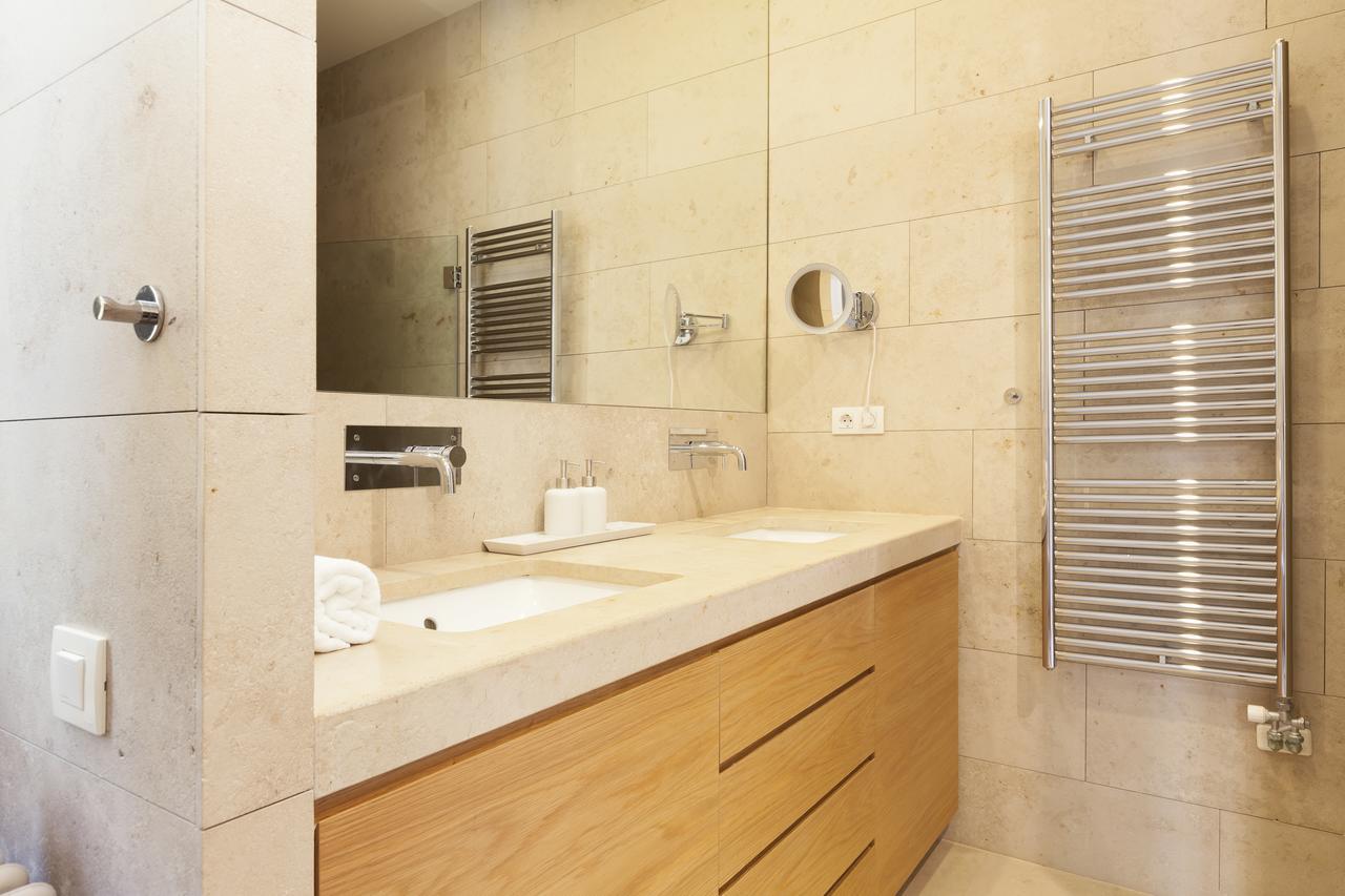 Click&Flat Luxury Sant Joan Apartment Барселона Екстериор снимка