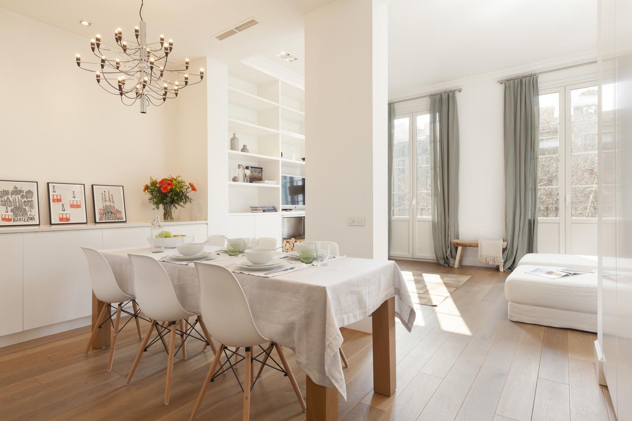 Click&Flat Luxury Sant Joan Apartment Барселона Екстериор снимка